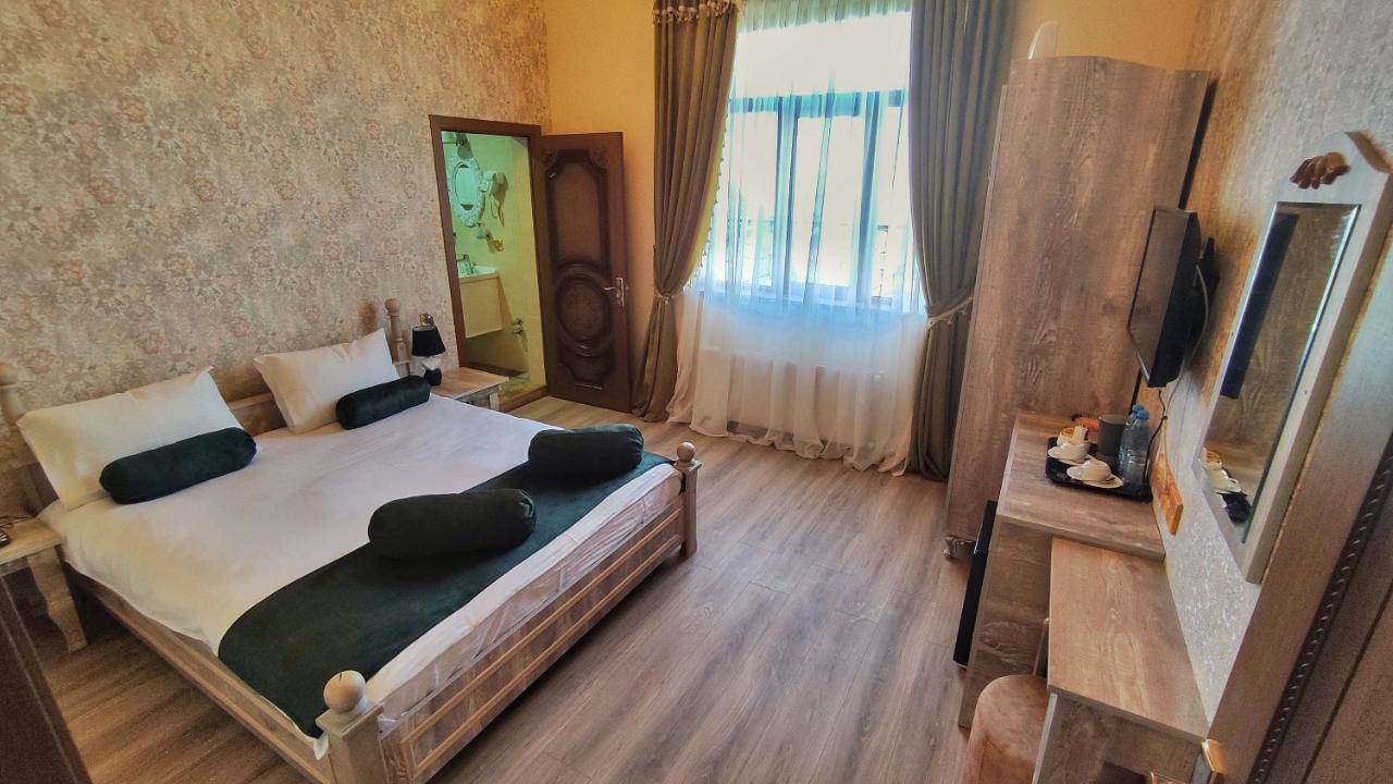 Old Town Sheki Hotel Buitenkant foto