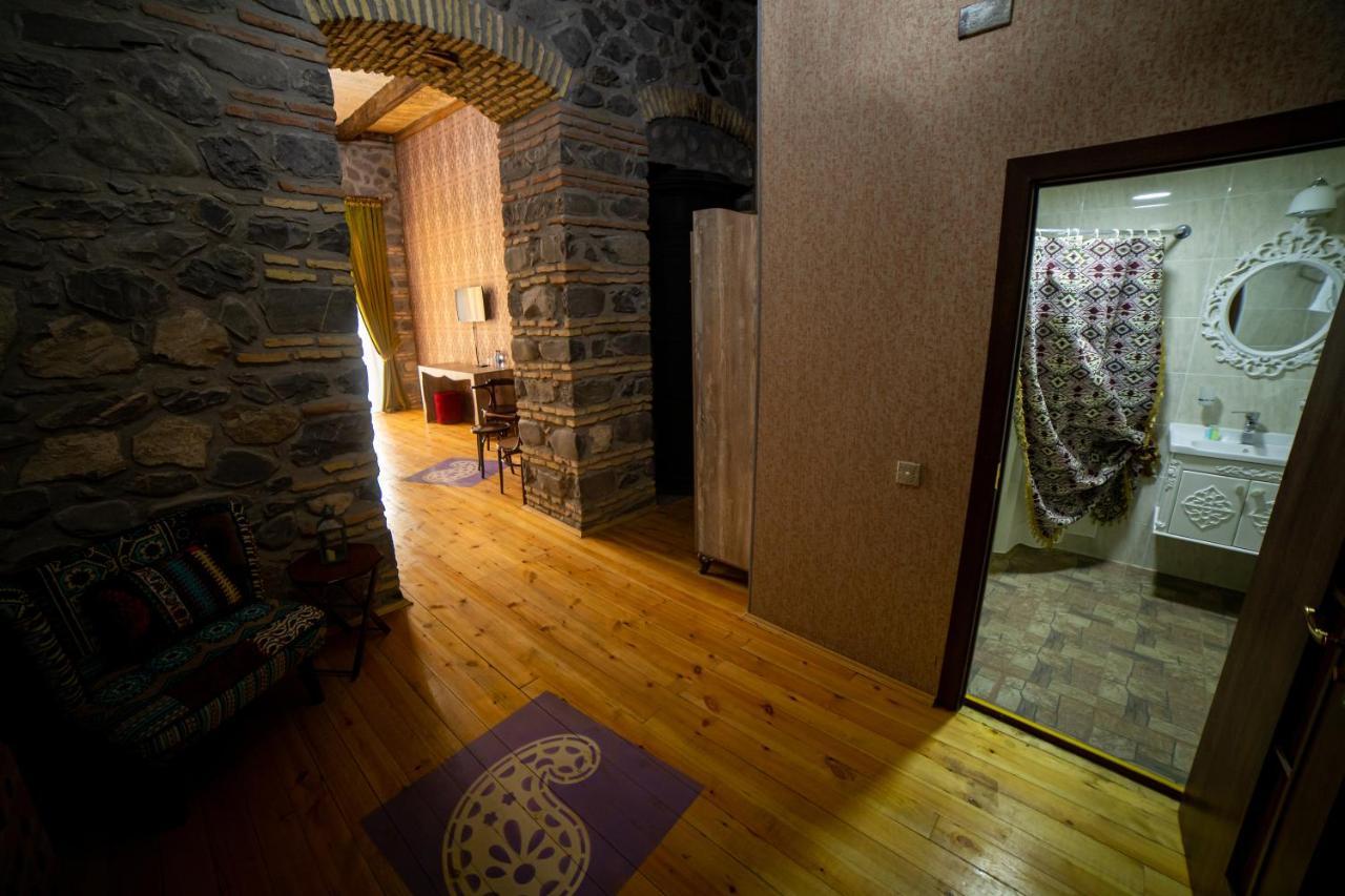 Old Town Sheki Hotel Buitenkant foto