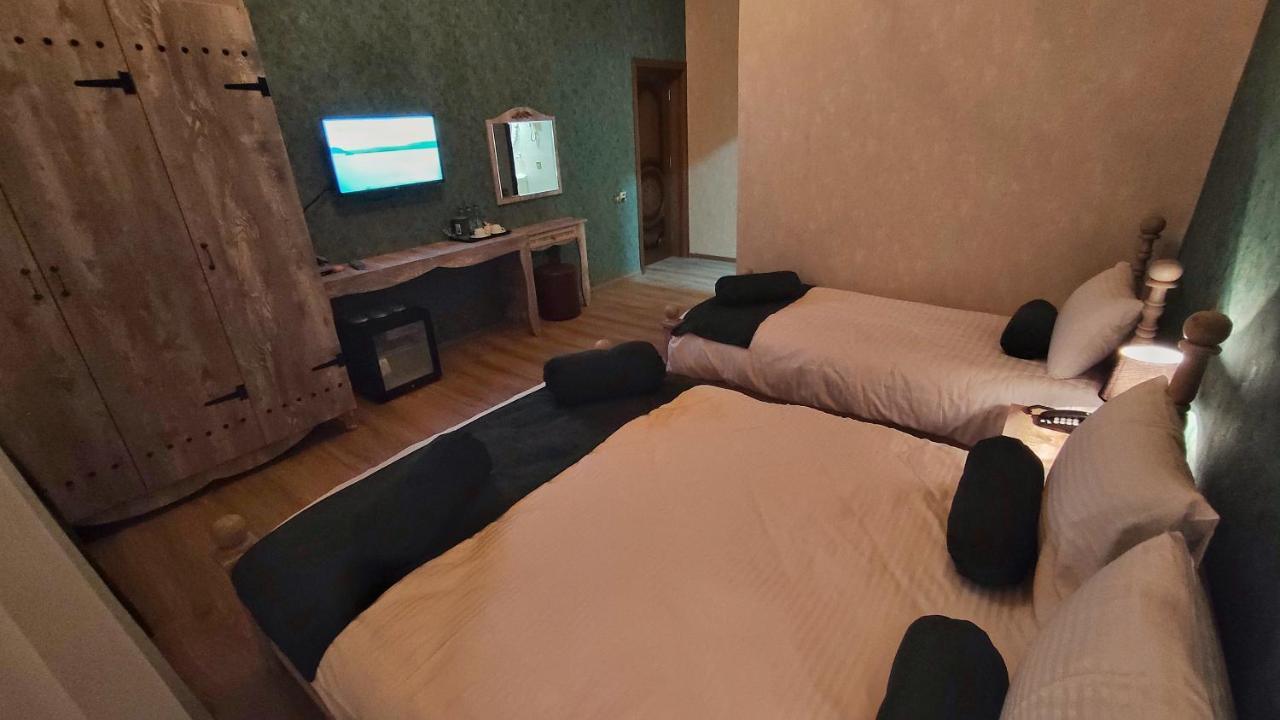 Old Town Sheki Hotel Buitenkant foto