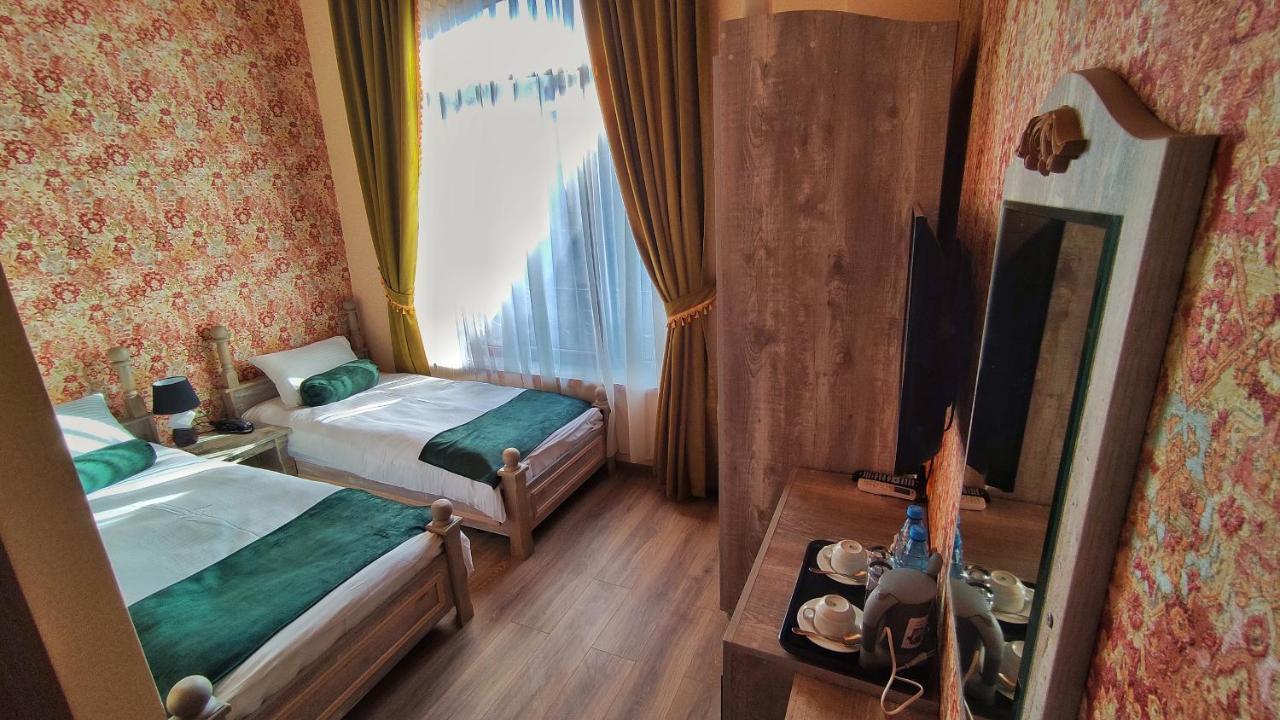 Old Town Sheki Hotel Buitenkant foto