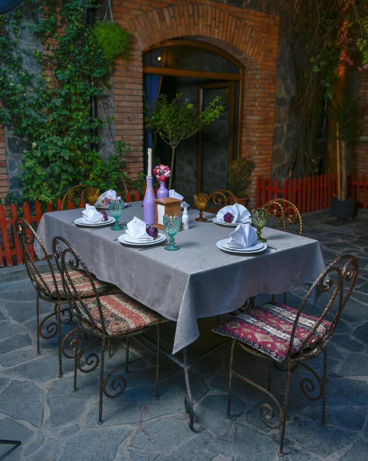 Old Town Sheki Hotel Buitenkant foto