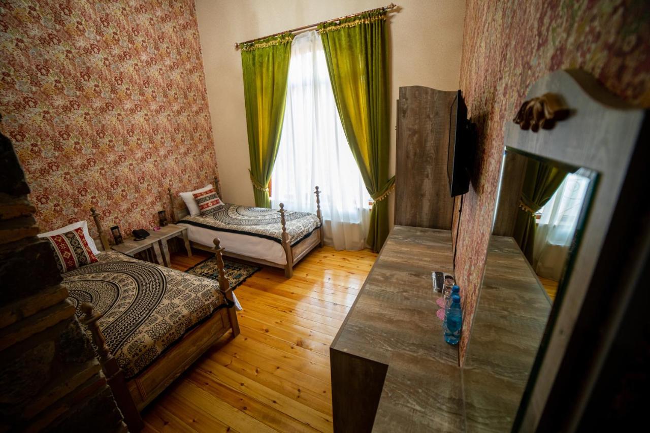 Old Town Sheki Hotel Buitenkant foto