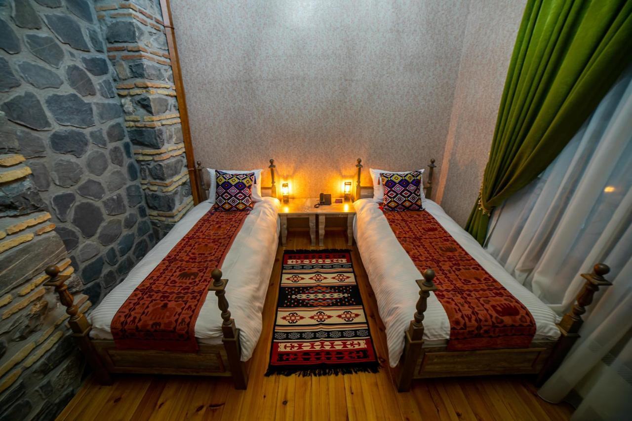 Old Town Sheki Hotel Buitenkant foto